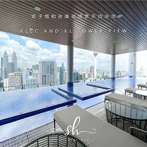  Apartment The Luxe Klcc View Sky Pool Malaysia